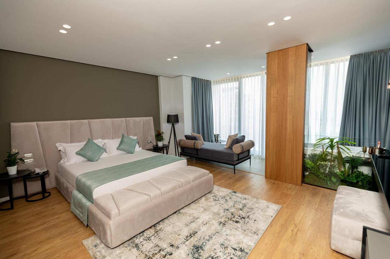 Ames Hotel & Spa Влёра Экстерьер фото