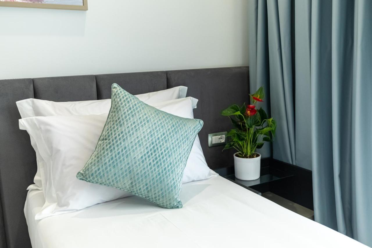 Ames Hotel & Spa Влёра Экстерьер фото