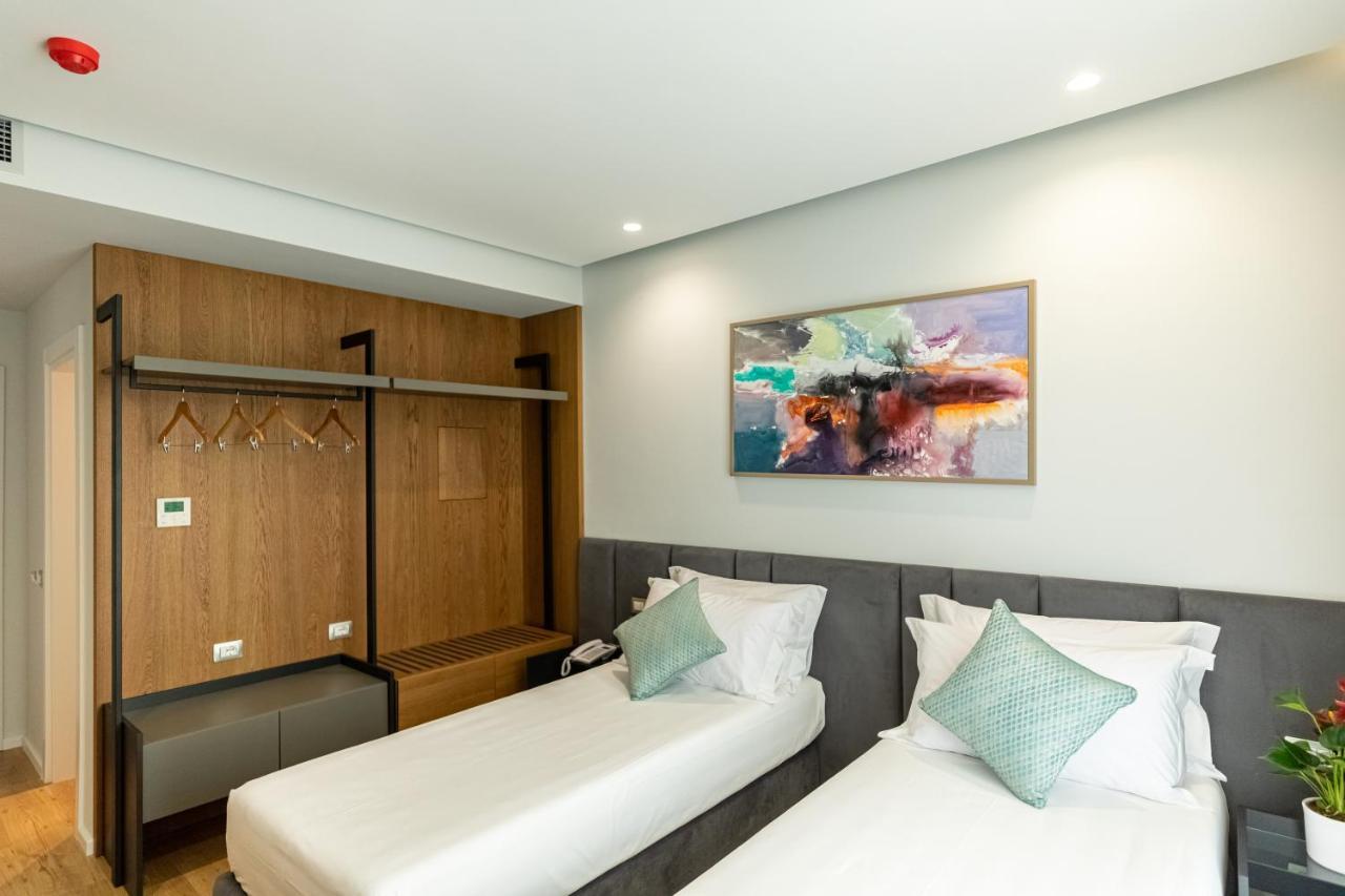 Ames Hotel & Spa Влёра Экстерьер фото