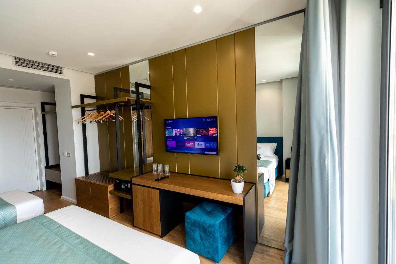 Ames Hotel & Spa Влёра Экстерьер фото