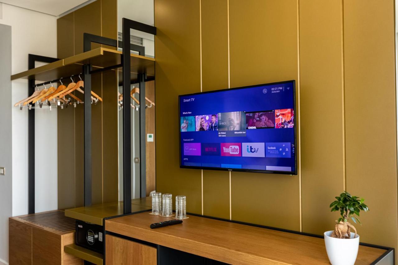 Ames Hotel & Spa Влёра Экстерьер фото