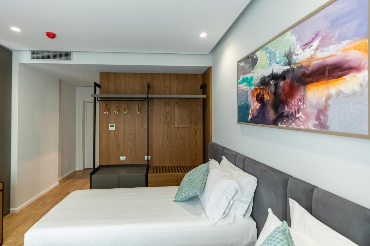 Ames Hotel & Spa Влёра Экстерьер фото